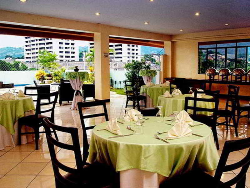 Cebu Grand Hotel Екстер'єр фото